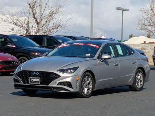 2023 Hyundai SONATA SEL