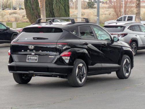 2025 Hyundai KONA EV SEL