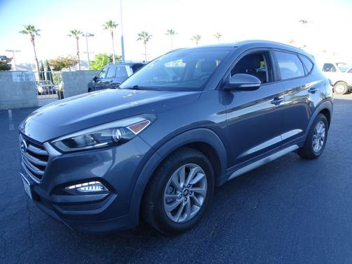 Coliseum Gray 2017 Hyundai TUCSON SE Plus