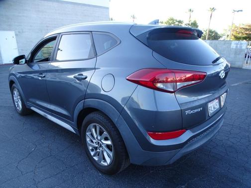Coliseum Gray 2017 Hyundai TUCSON SE Plus