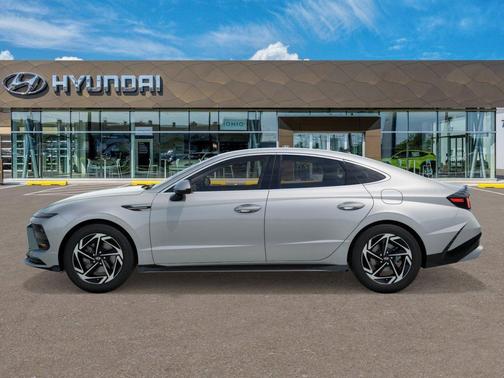 Aero Silver 2026 Hyundai SONATA SEL