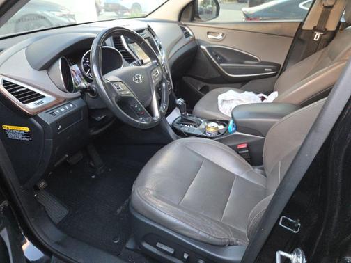 Becketts Black 2018 Hyundai SANTA FE SE