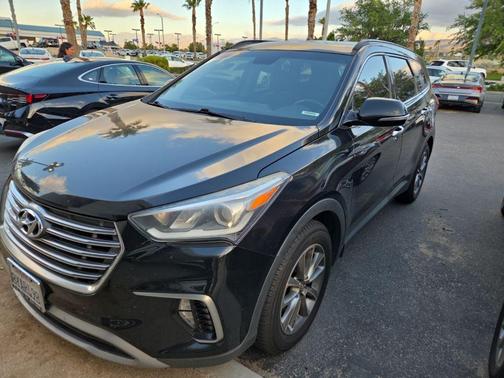 Becketts Black 2018 Hyundai SANTA FE SE
