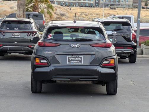 2021 Hyundai KONA SE