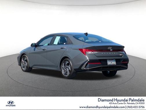Ecotronic Gray 2025 Hyundai ELANTRA Limited