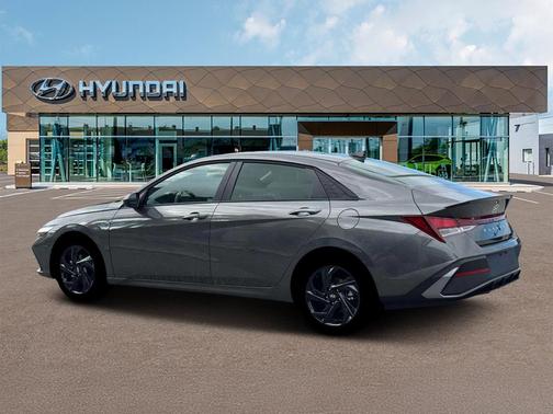 2026 Hyundai ELANTRA Sport