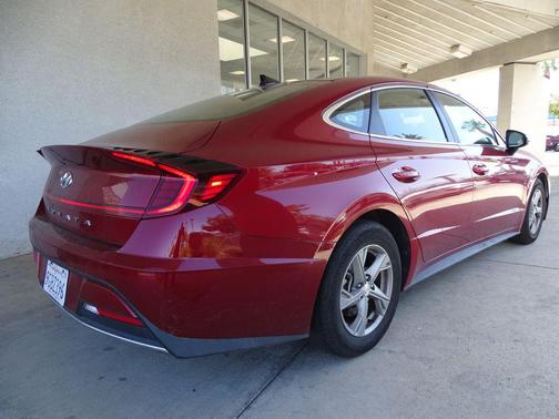 Ultimate Red 2023 Hyundai SONATA SE