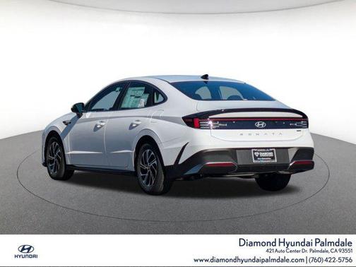 2026 Hyundai SONATA Hybrid Base