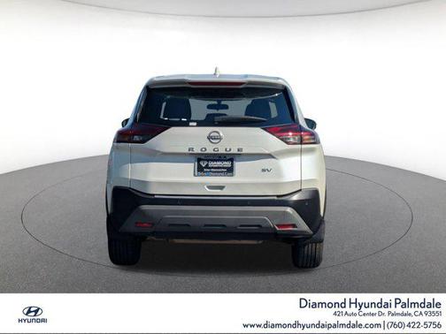 2021 Nissan Rogue SV