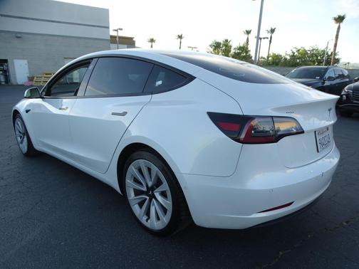 Pearl White Multi-Coat 2021 Tesla Model 3 Long Range