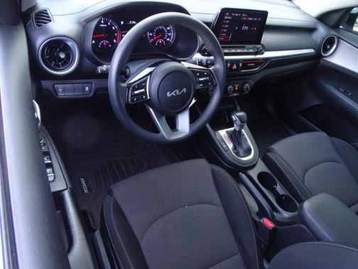 2024 Kia Forte LX