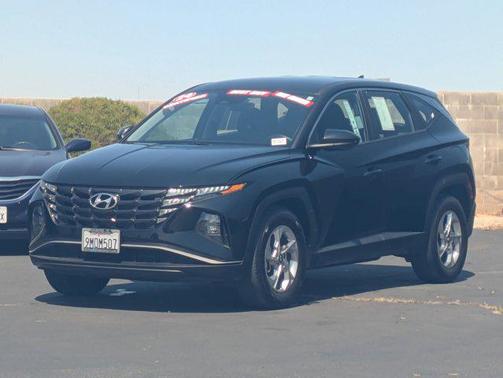 2024 Hyundai TUCSON SE