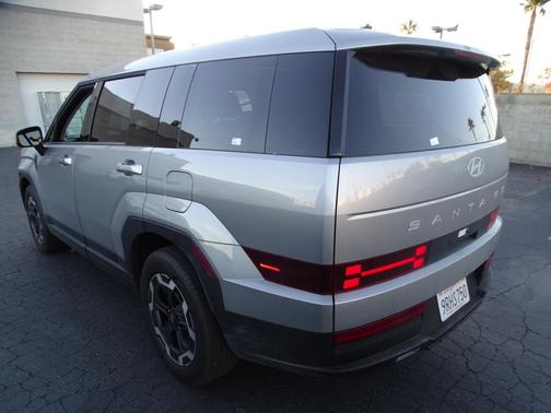 2025 Hyundai SANTA FE SE