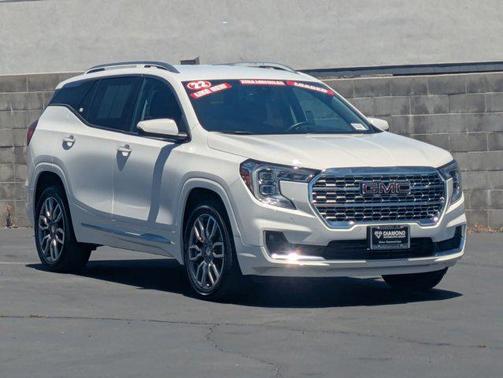 2022 GMC Terrain Denali