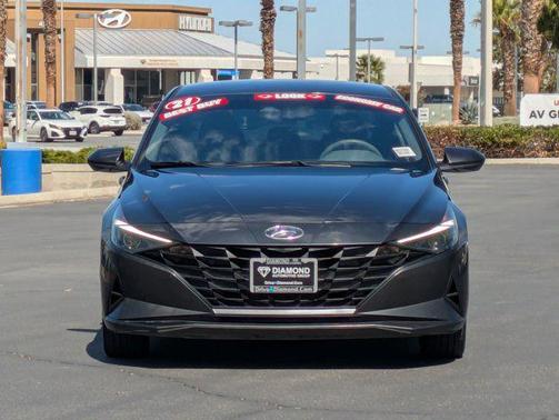 2021 Hyundai ELANTRA SEL