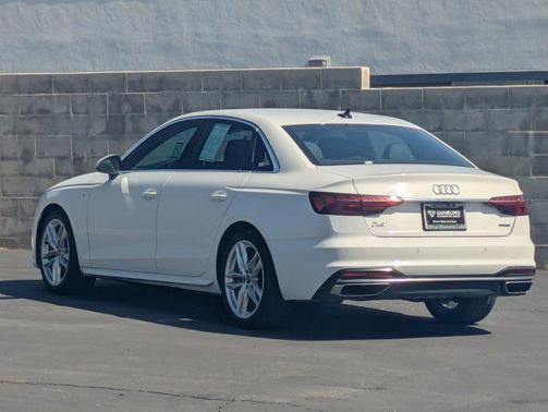 2022 Audi A4 45 S line Premium Plus