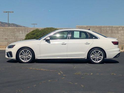 2022 Audi A4 45 S line Premium Plus