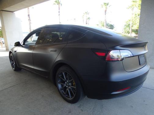 Midnight Silver Metallic 2020 Tesla Model 3 Long Range