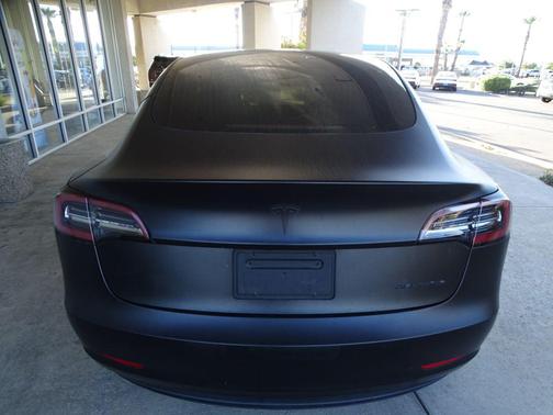 Midnight Silver Metallic 2020 Tesla Model 3 Long Range