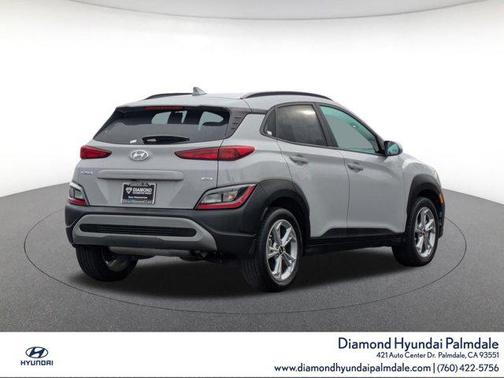 2022 Hyundai KONA SEL