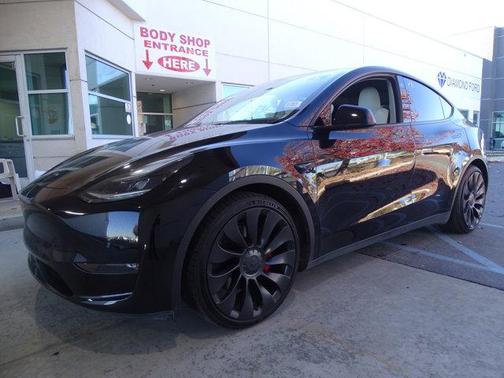 2022 Tesla Model Y Performance Dual Motor All-Wheel Drive