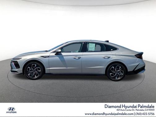 Aero Silver 2025 Hyundai SONATA SEL