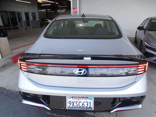 Aero Silver 2025 Hyundai SONATA SEL