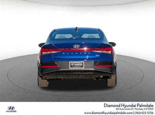 2025 Hyundai ELANTRA HEV Limited