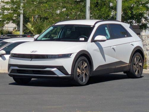 2025 Hyundai IONIQ 5 SEL