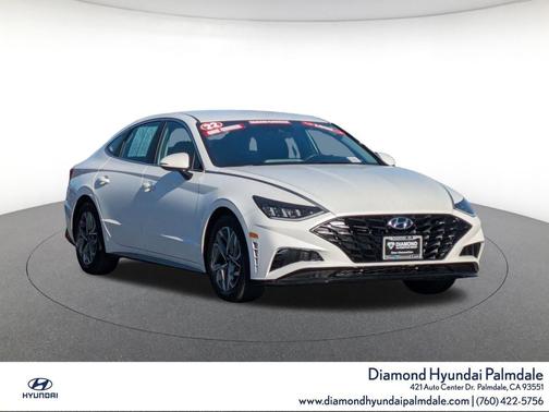 2022 Hyundai SONATA SEL