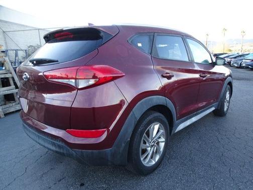 2017 Hyundai TUCSON SE Plus