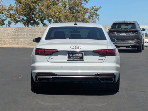 2023 Audi A4 45 S line Premium