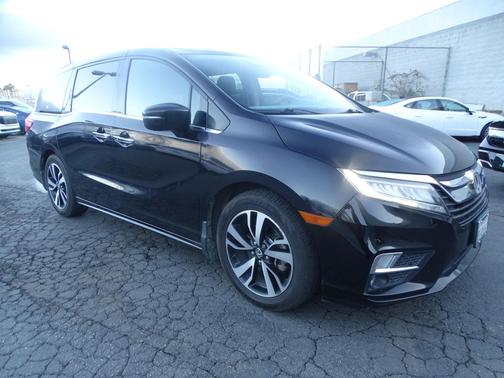 2018 Honda Odyssey Elite