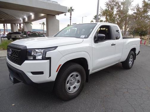 2024 Nissan Frontier S