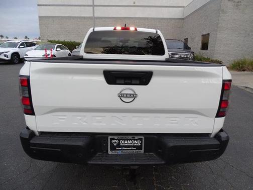 2024 Nissan Frontier S