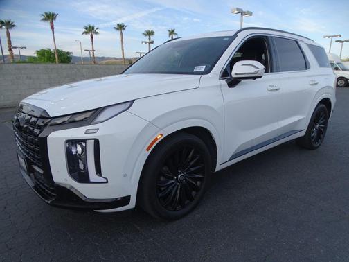 Hyper White 2024 Hyundai PALISADE Calligraphy Night Edition