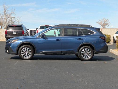 2022 Subaru Outback Premium