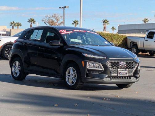 2021 Hyundai KONA SE