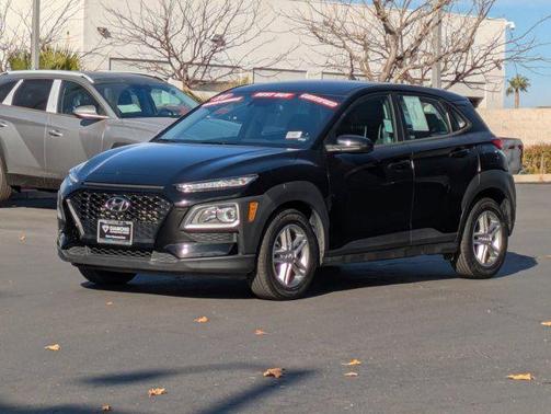 2021 Hyundai KONA SE