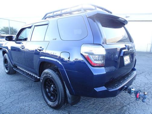 Nautical Blue Metallic 2017 Toyota 4Runner SR5 Premium
