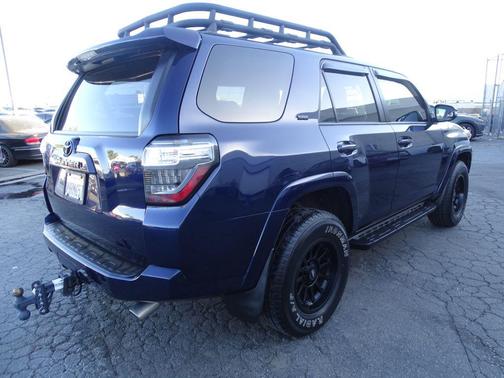Nautical Blue Metallic 2017 Toyota 4Runner SR5 Premium