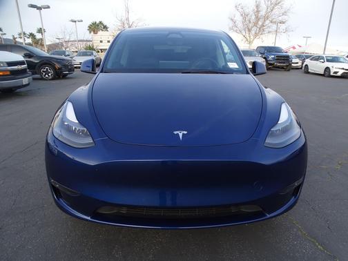 2024 Tesla Model Y Long Range Dual Motor All-Wheel Drive