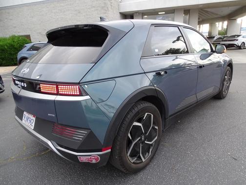 Digital Teal 2024 Hyundai IONIQ 5 SEL