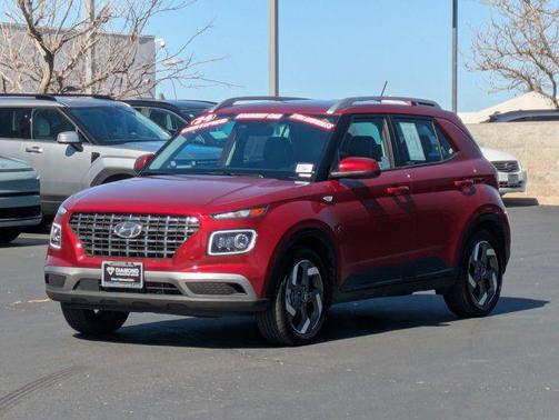 2024 Hyundai VENUE Limited