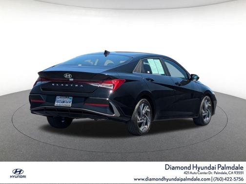 Abyss Black 2025 Hyundai ELANTRA SEL
