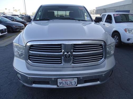 Bright Silver Metallic Clearcoat 2017 RAM 1500 Big Horn