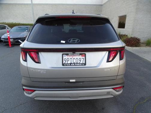 2025 Hyundai TUCSON Hybrid Blue