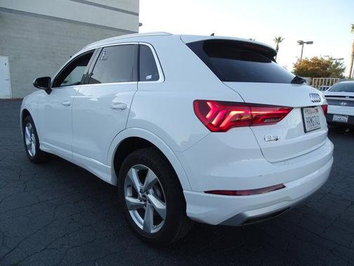 2021 Audi Q3 40 Premium