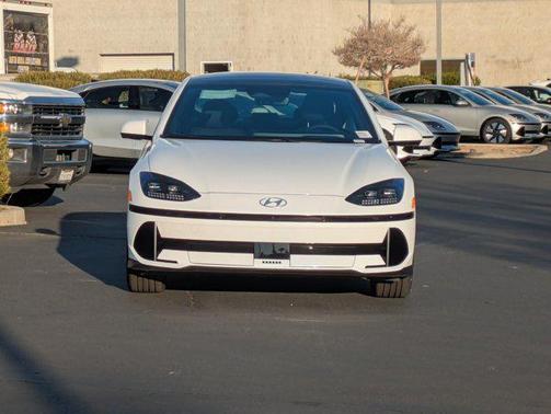 2025 Hyundai IONIQ 6 Limited
