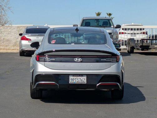 2024 Hyundai SONATA SEL